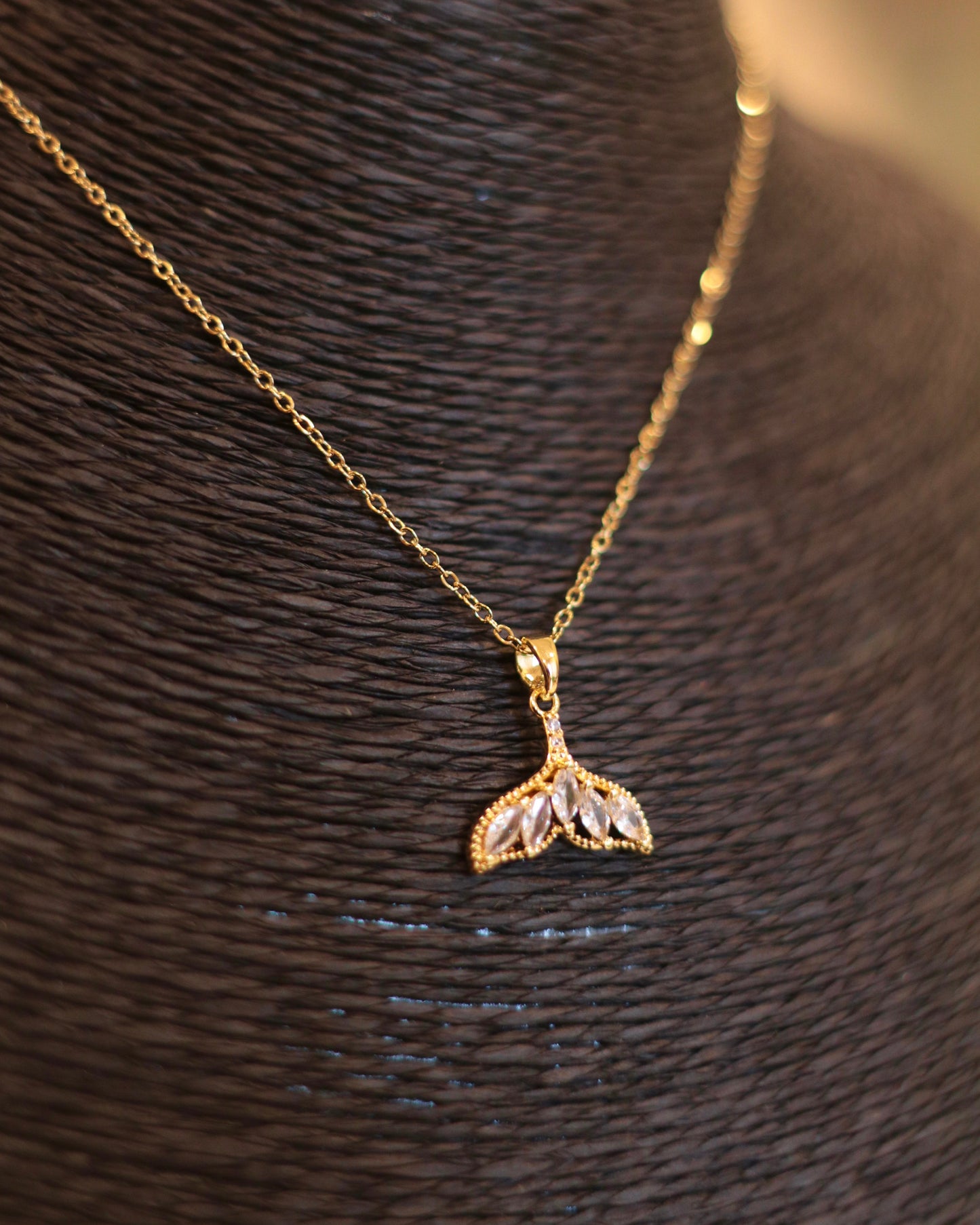 Elegant Gold Mermaid Tail Pendant Necklace