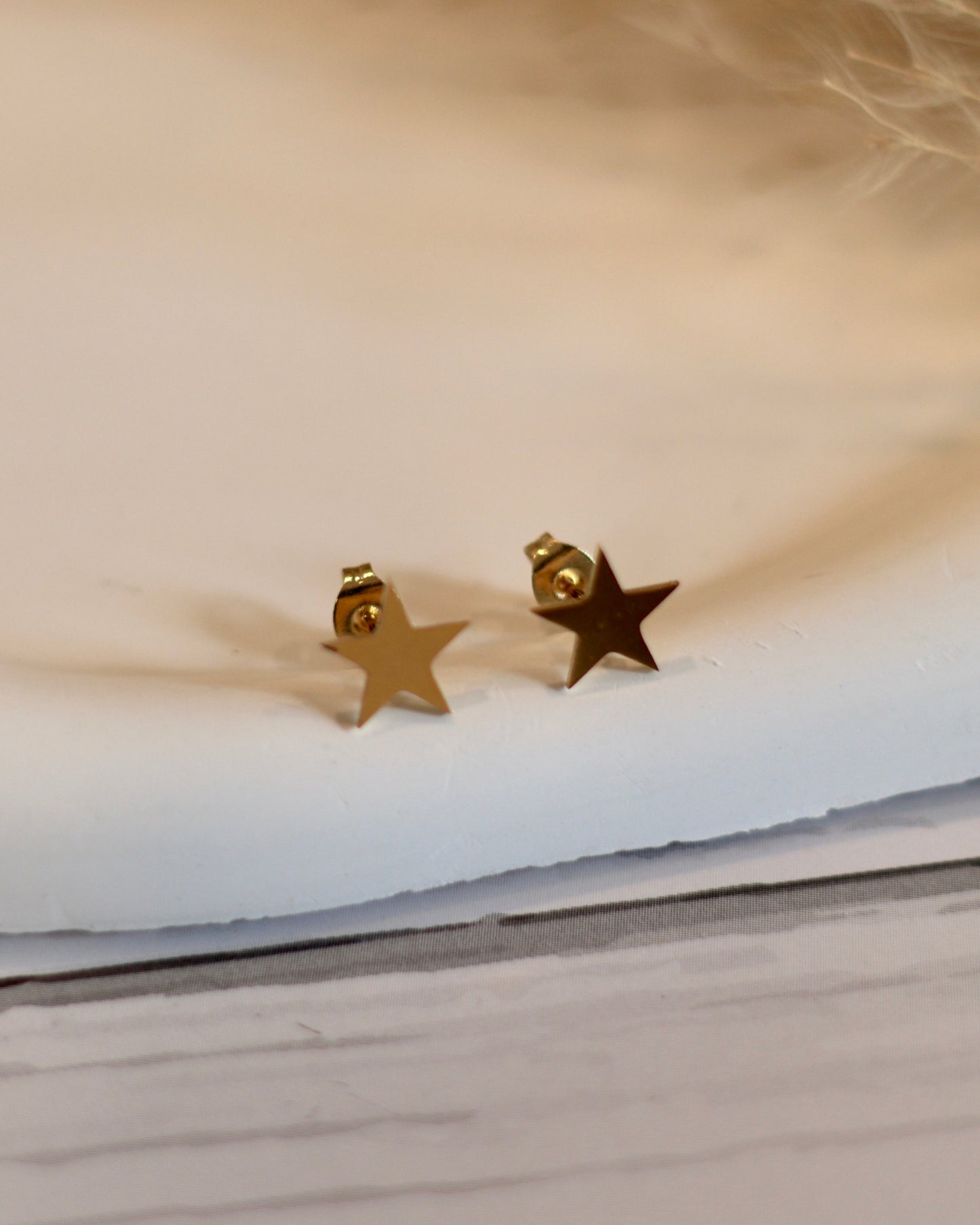 Modern Gold-Plated Shell & Pearl Studs - Set of 3