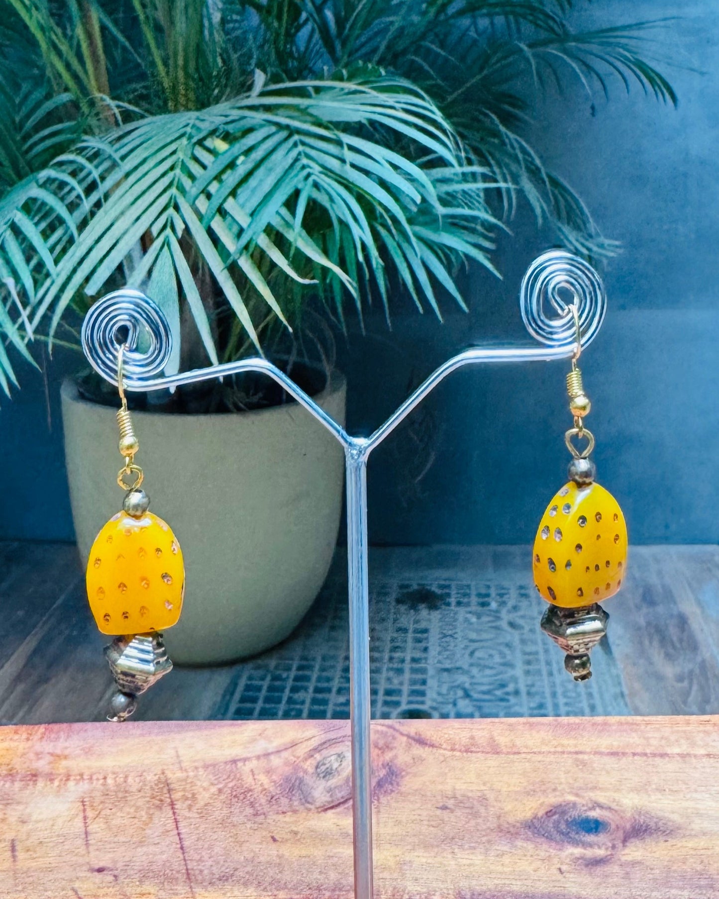 Tribal Chunky Yellow Beaded Necklace with Silver Accents and Matching Earrings