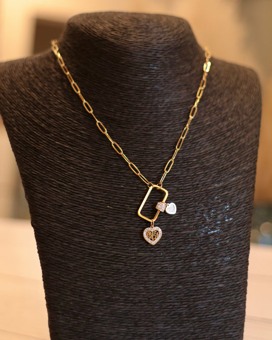 Chic Geometric Charm Necklace with Rhinestone Heart