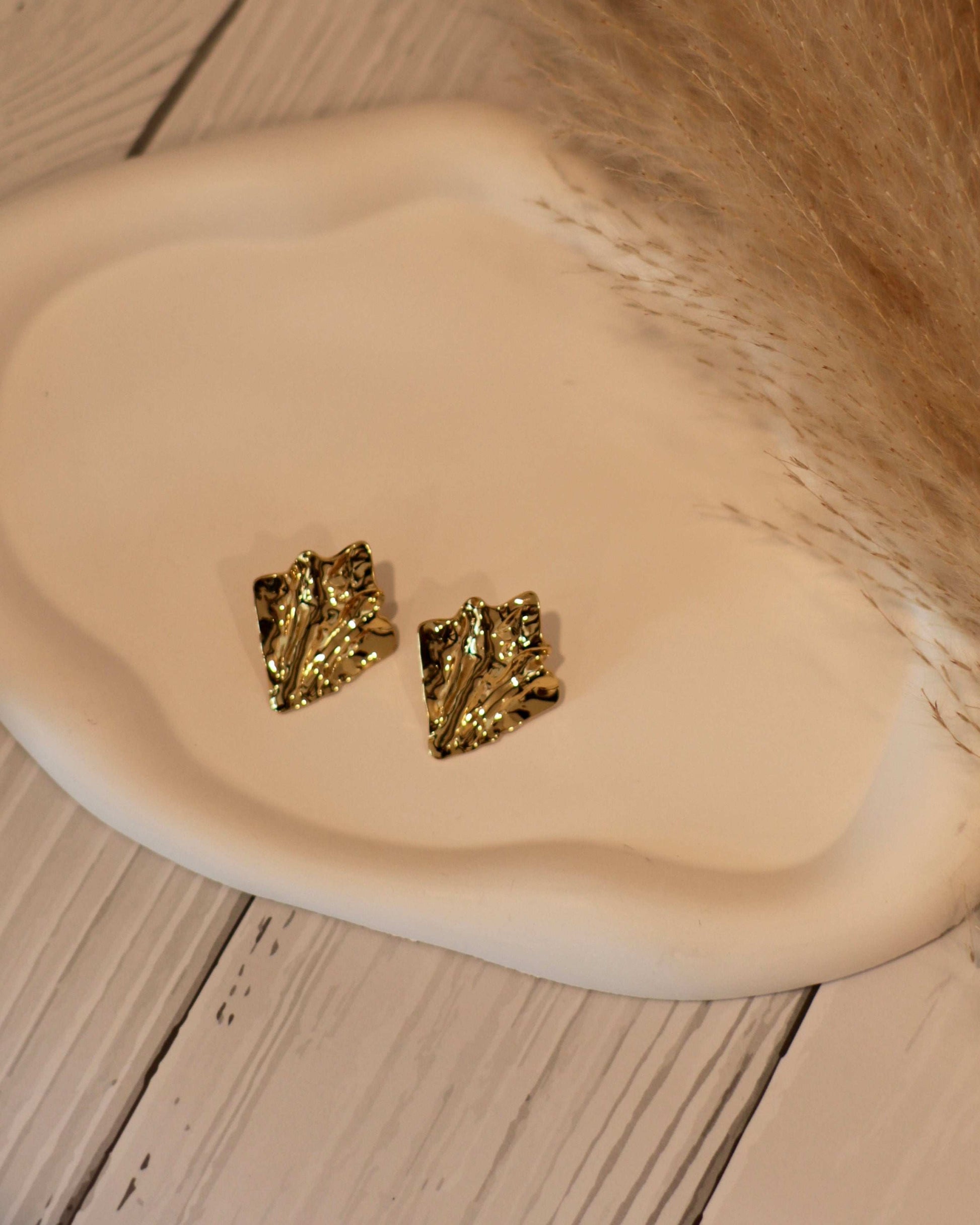 Crumpled Gold-Plated Leaf Stud Earrings - Occean By Soumali