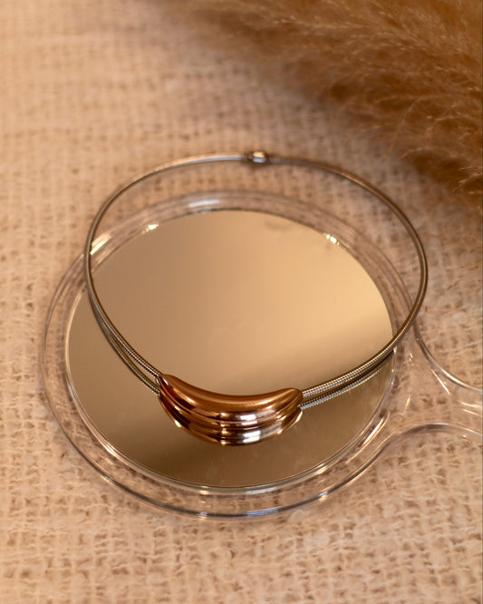 Sleek Dual-Tone Hasli Necklace with Gold Accent
